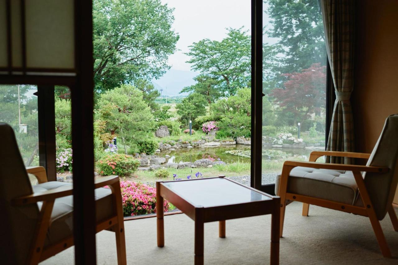 Takamiya Ryokan Sagiya Sansorai Kaminoyama Екстериор снимка