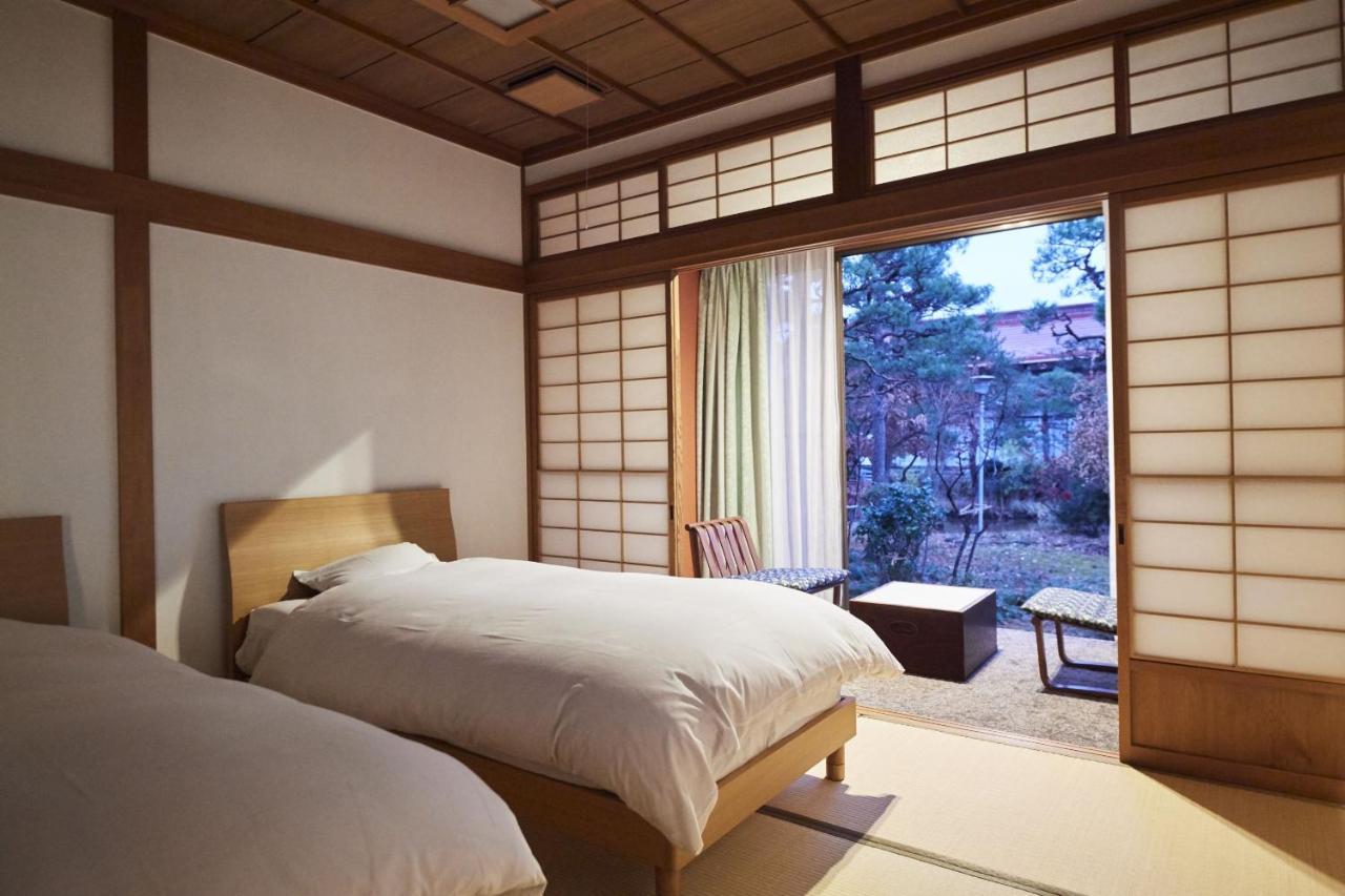 Takamiya Ryokan Sagiya Sansorai Kaminoyama Екстериор снимка